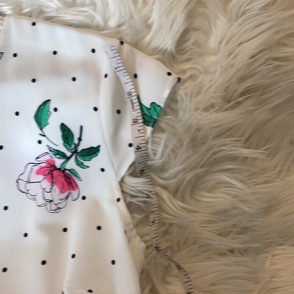 Madison polka dotted black white floral v neck cap sleeves flowing wrap dress m - Picture 12 of 17